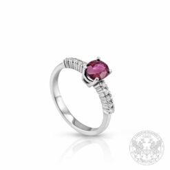 Златен пръстен с централен Турмалин - 0.71 ct. и странични Диаманти - 0.13 ct. BR8057