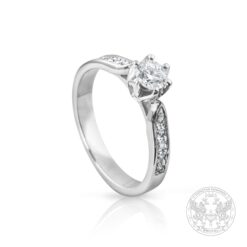 Годежен пръстен с Диамант 0.30 ct. и странични брилянти 0.07 ct. GIA596