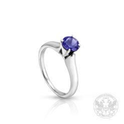 Класически дамски пръстен с Иолит 0.70ct.
