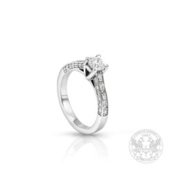 Годежен пръстен с Диамант 0.50ct. и странични брилянти от бяло злато