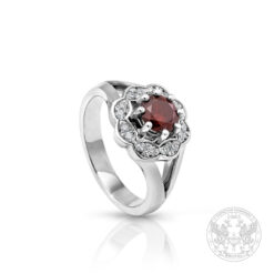 Пръстен с централен червен Диамант – 0,56 ct бяло злато странични Диаманти -0,12ct. BR8311